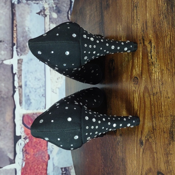 J Renee Couture Collection Rhinestone Studded Heels - Picture 5 of 11